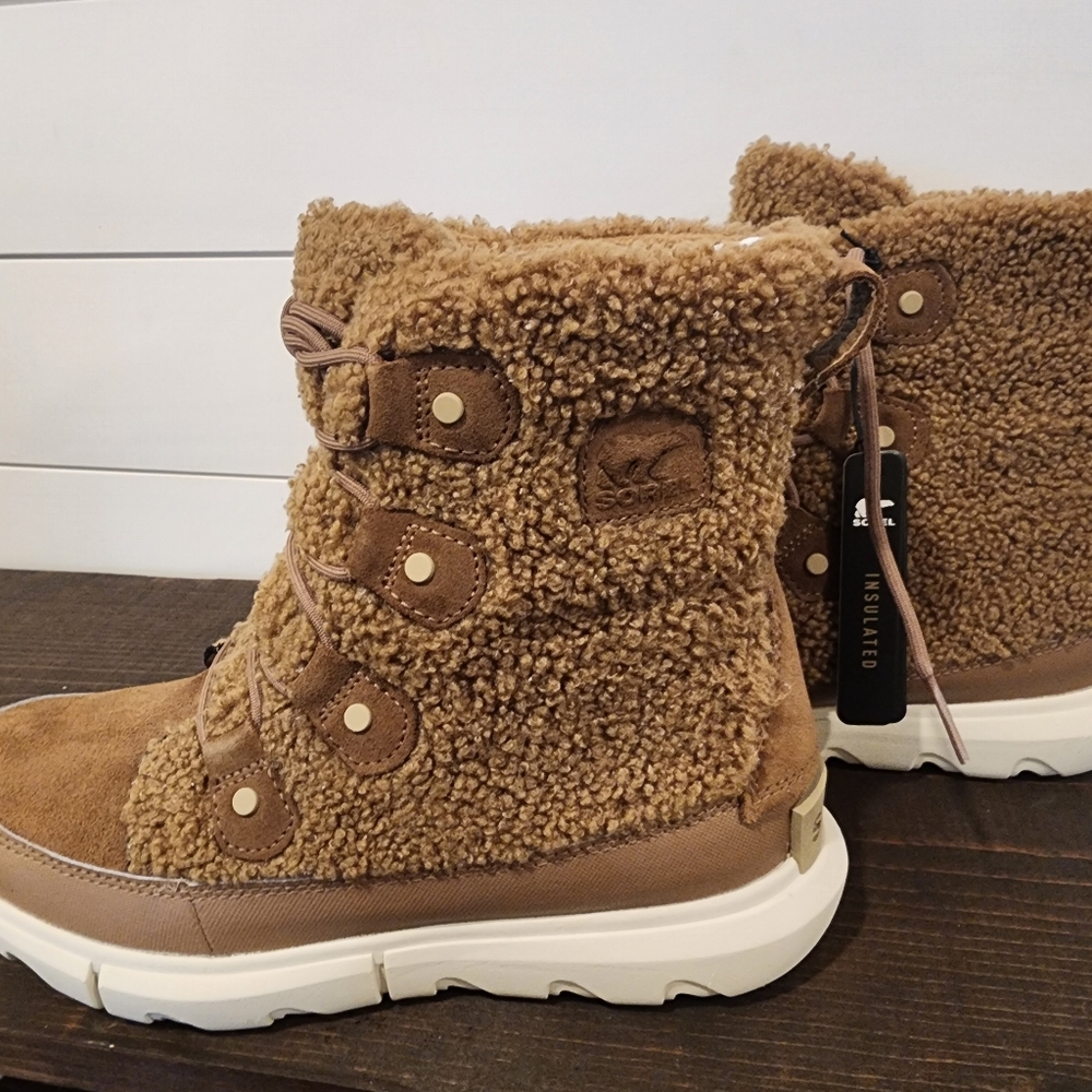 Sorel Explorer II Joan Cozy - NEW in box